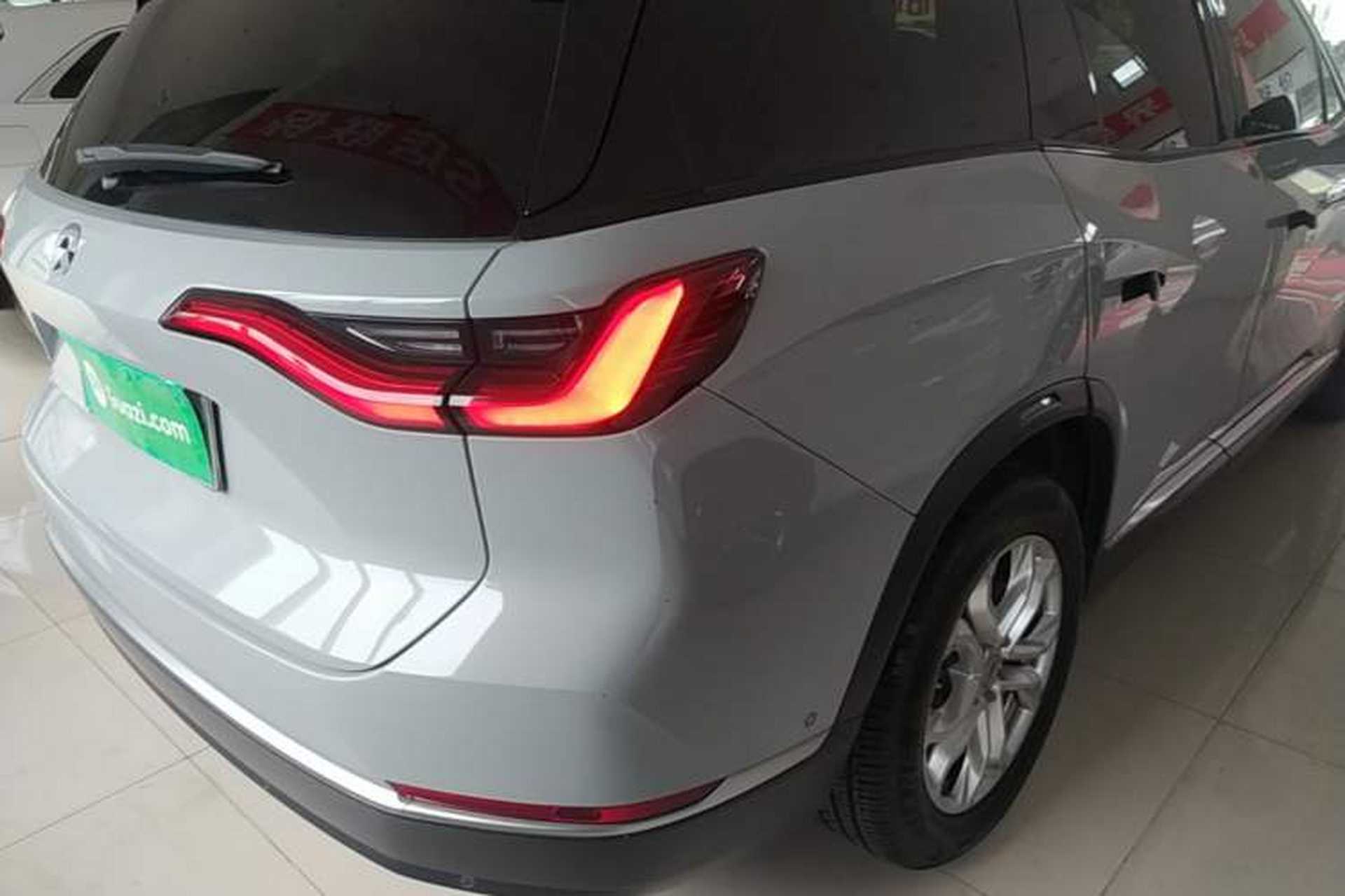 Used Nio ES8 2020 580 km Range Six-Seater Version Right Rear Taillight
