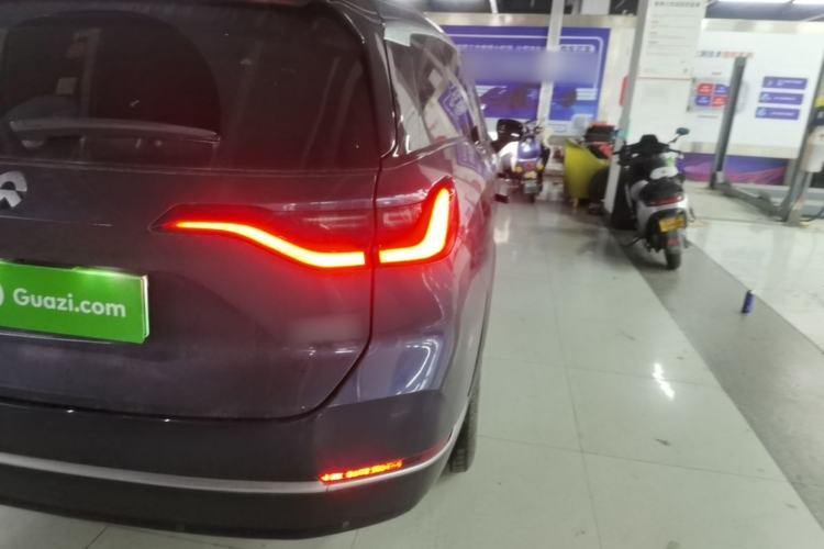 Used Nio ES8 2020 580 km Range Signature Edition Six-Seater Version Right Rear Taillight
