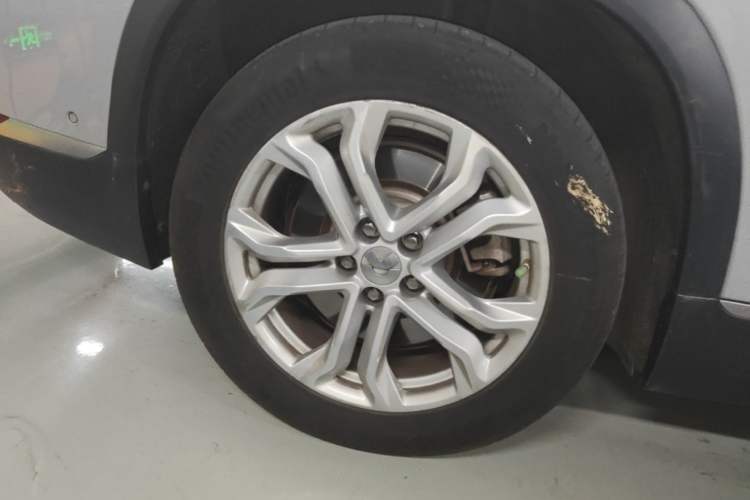 Used Nio ES8 2020 415 km Range 6-Seater Version Right Rear Wheel Hub