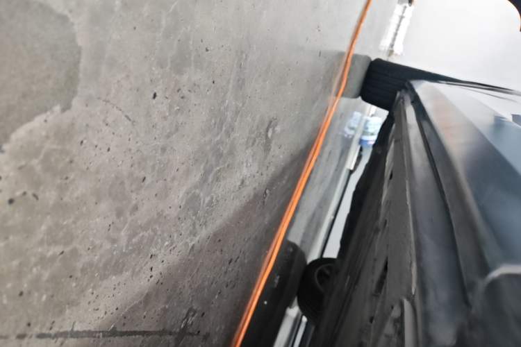 Used Nio ES8 2020 415 km Range 7-Seater Version Right Side Sill