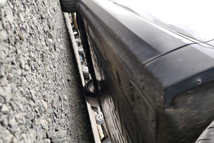 Used Nio ES8 2020 415 km Range 6-Seater Version Right Side Sill