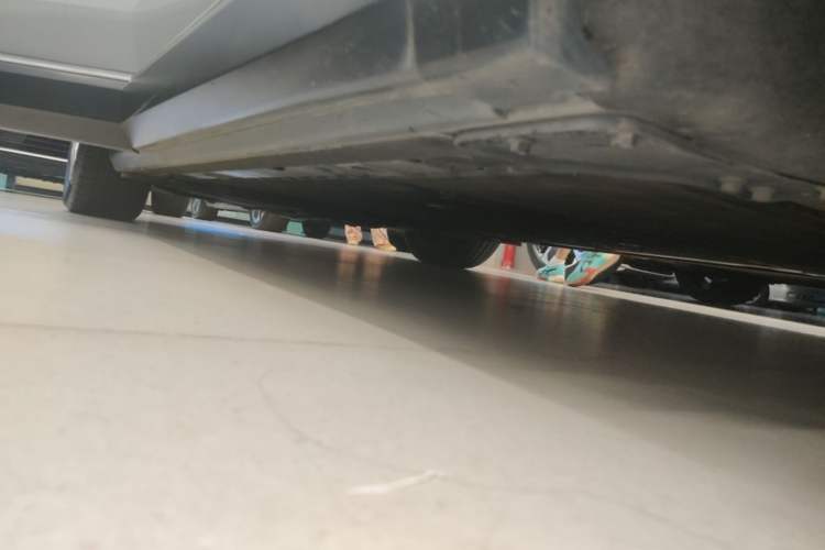 Used Nio ES8 2020 415 km Range 7-Seater Version Right Side Sill