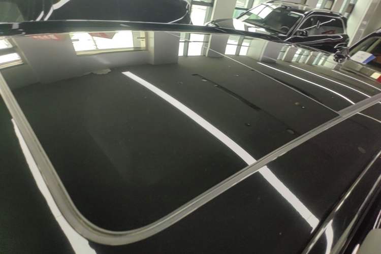 Used Nio ES8 2020 415 km Range 6-Seater Version Roof