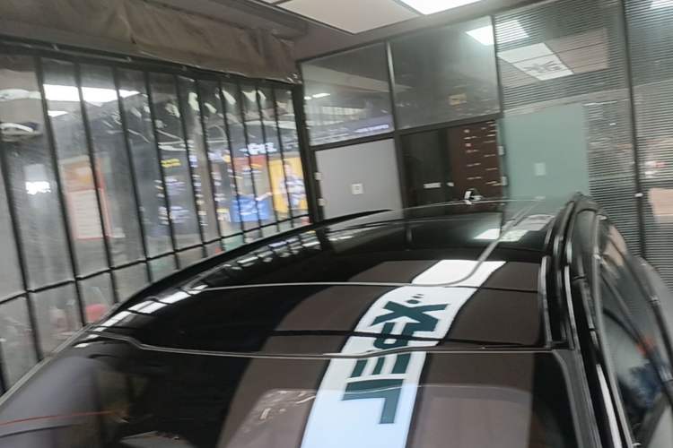 Used Nio ES8 2020 415 km Signature Edition 6-Seater Version Roof