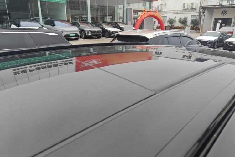 Used Nio ES8 2020 415 km Range 7-Seater Version Roof