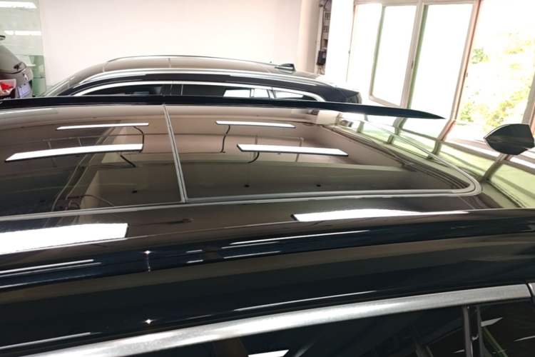 Used Nio ES8 2020 415 km Range 6-Seater Version Roof
