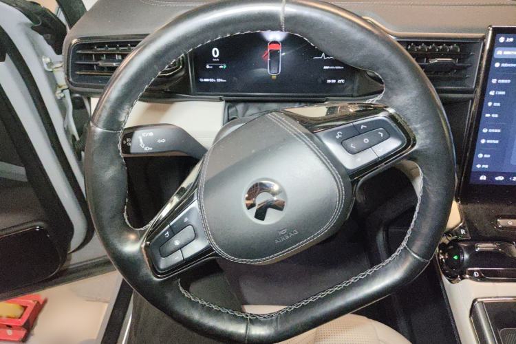 Used Nio ES8 2020 580 km Range Six-Seater Version Steering Wheel