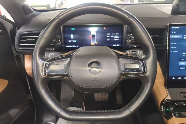 Used Nio ES8 2020 580 km Range Six-Seater Version Steering Wheel