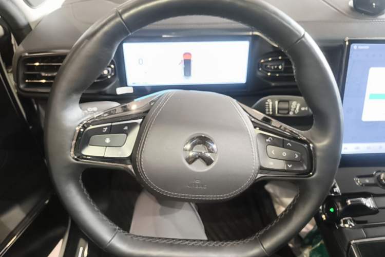 Used Nio ES8 2020 415 km Range 6-Seater Version Steering Wheel