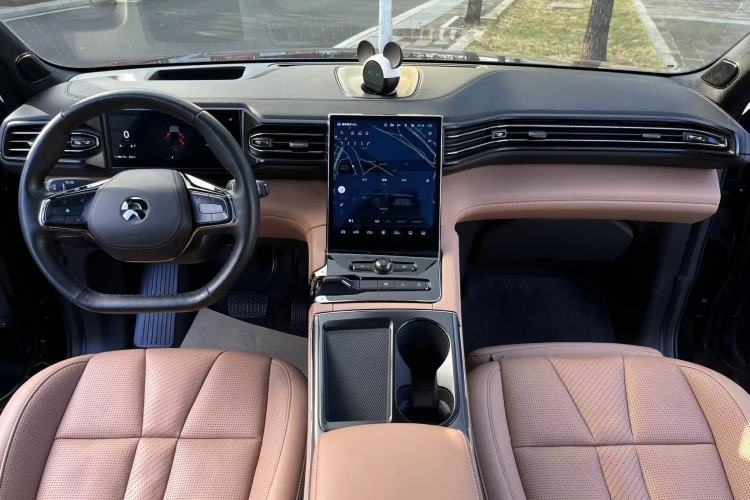 Used Nio ES8 2020 415 km Signature Edition 6-Seater Version Steering Wheel
