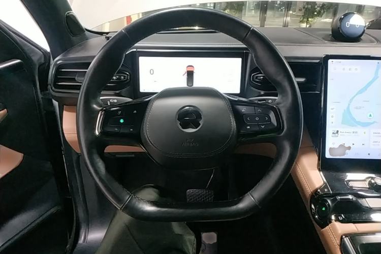 Used Nio ES8 2020 415 km Signature Edition 6-Seater Version Steering Wheel