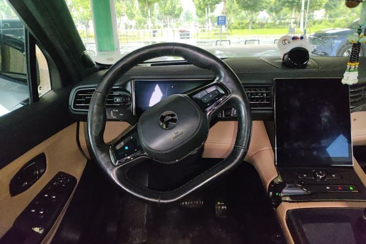 Used Nio ES8 2020 580 km Range Signature Edition Six-Seater Version Steering Wheel