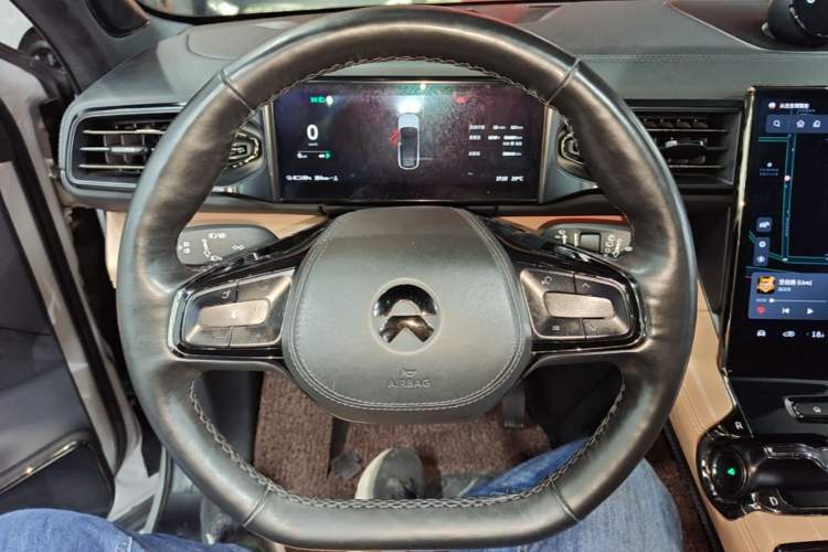 Used Nio ES8 2020 580 km Range Six-Seater Version Steering Wheel