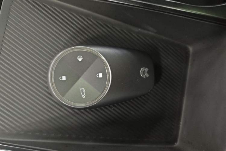 Used Nio ES8 2020 580 km Range Six-Seater Version Vehicle Key