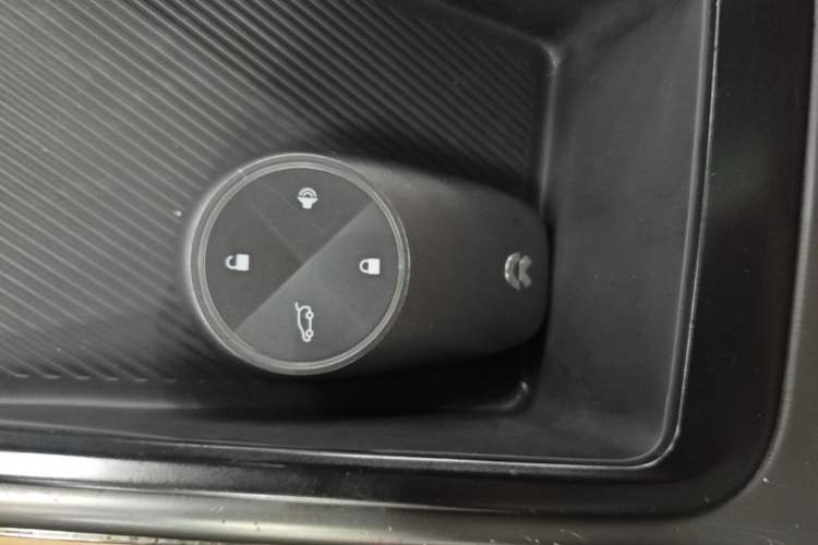 Used Nio ES8 2020 415 km Range 6-Seater Version Vehicle Key