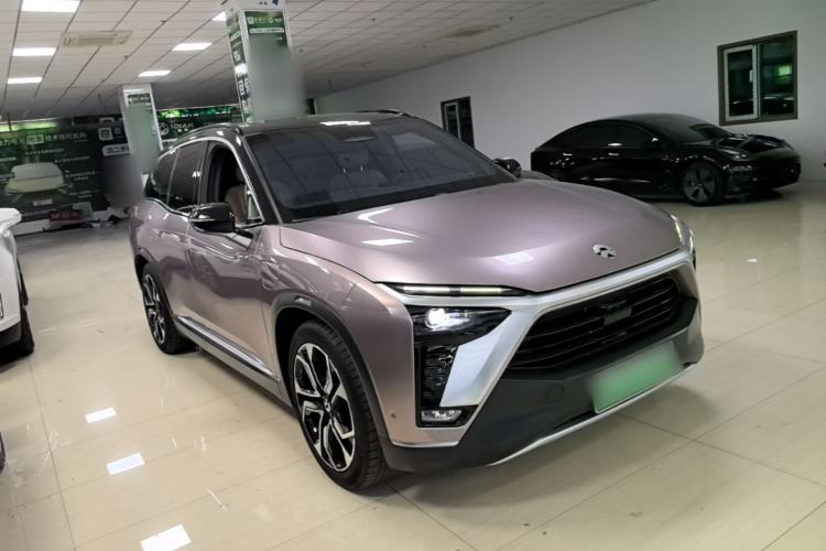 Used Nio ES8 2020 580 km Range Six-Seater Version Front Right 45 Deg