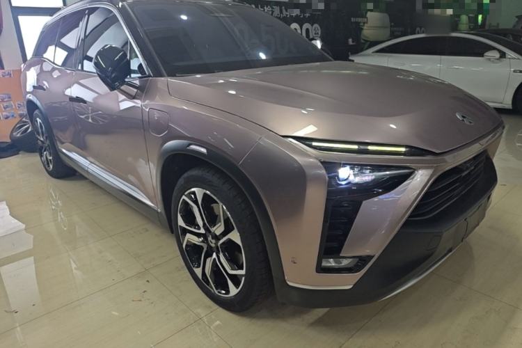 Used Nio ES8 2020 580 km Range Six-Seater Version Front Right 45 Deg