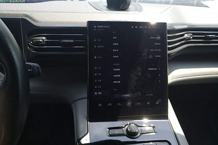 Used Nio ES8 2020 580 km Range Six-Seater Version Audio And AC Panel