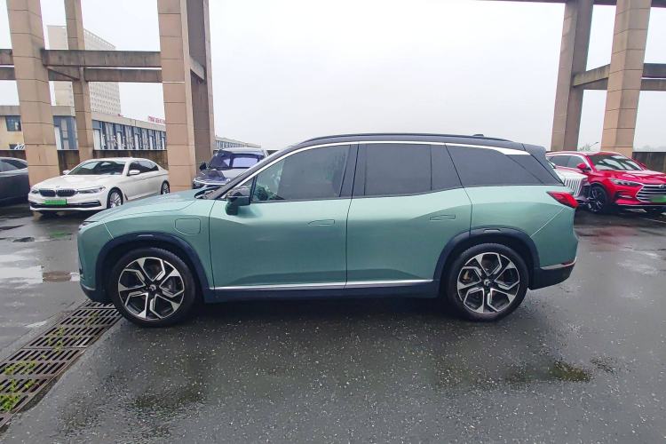 Used Nio ES8 2020 415 km Signature Edition 6-Seater Version Exterior 1