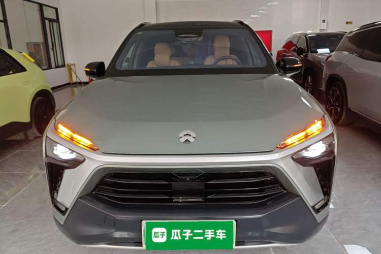 Used Nio ES8 2020 485 km Signature Edition 7-Seater Version Front