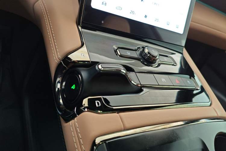 Used Nio ES8 2020 485 km Signature Edition 7-Seater Version Gear Lever