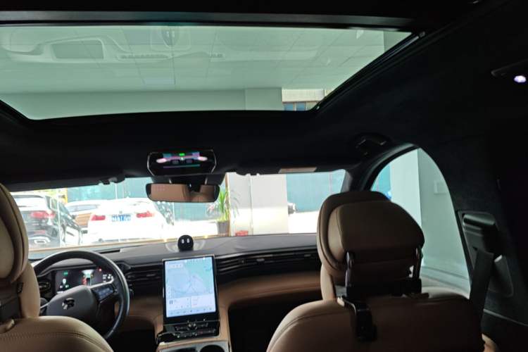 Used Nio ES8 2020 485 km Signature Edition 7-Seater Version Headliner