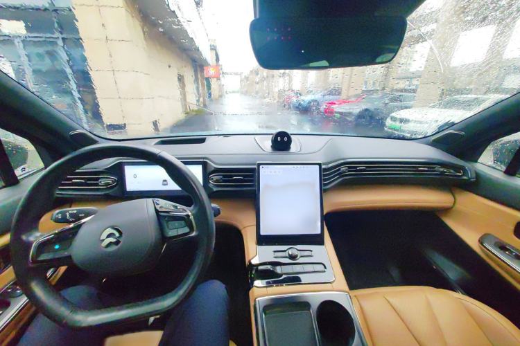 Used Nio ES8 2020 415 km Signature Edition 6-Seater Version Interior 1