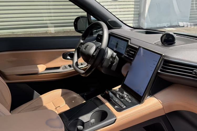 Used Nio ES8 2020 580 km Range Six-Seater Version Interior 11