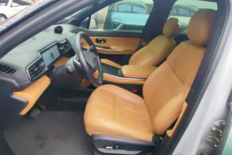 Used Nio ES8 2020 415 km Signature Edition 6-Seater Version Interior 4