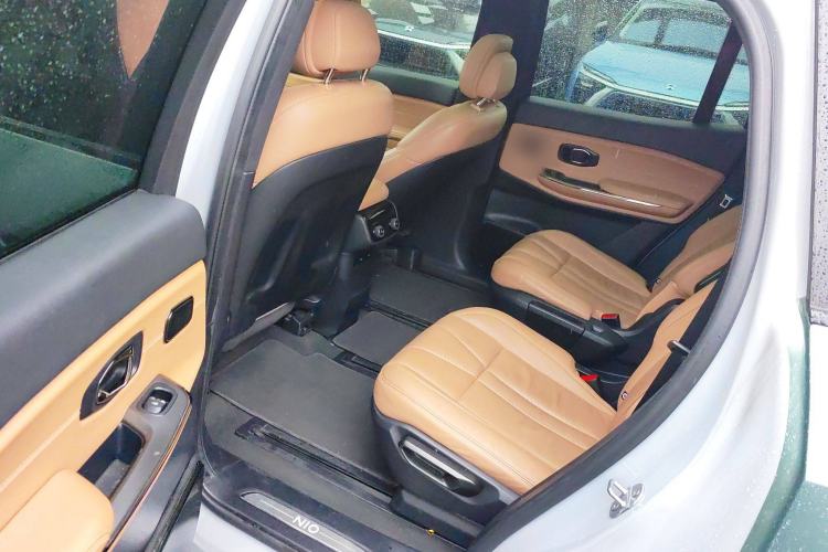 Used Nio ES8 2020 415 km Signature Edition 6-Seater Version Interior 7