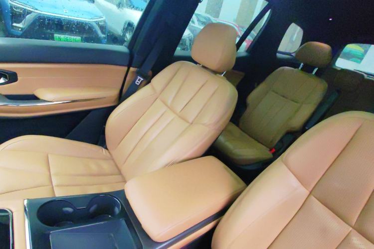 Used Nio ES8 2020 415 km Signature Edition 6-Seater Version Interior 8