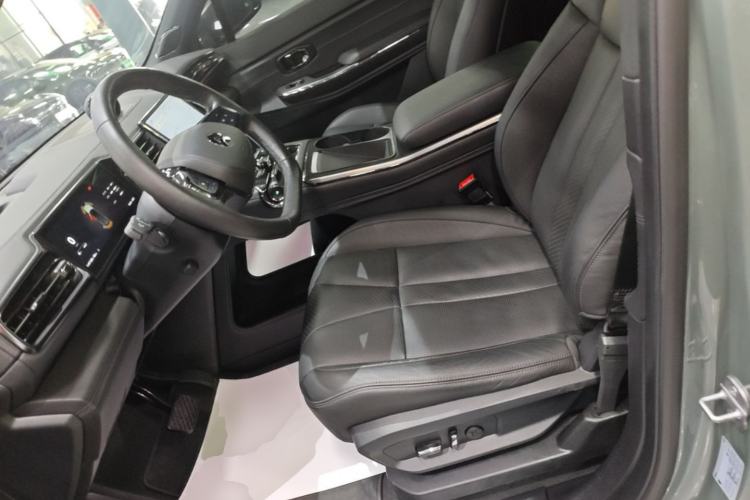Used Nio ES8 2020 450 km Range 7-Seater Version Left Front Seat