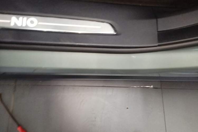 Used Nio ES8 2020 580 km Range Six-Seater Version Left Side Sill