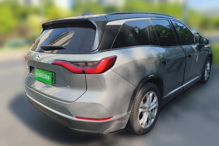 Used Nio ES8 2020 450 km Range 7-Seater Version Rear Right 45 Deg