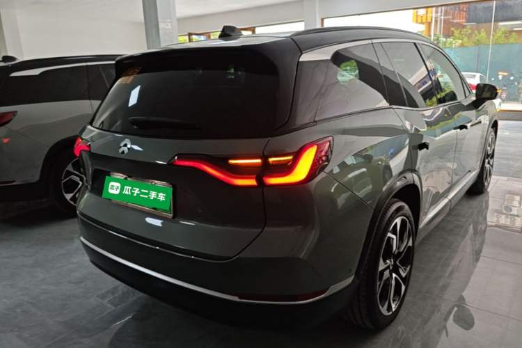 Used Nio ES8 2020 485 km Signature Edition 7-Seater Version Rear Right 45 Deg