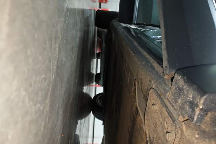 Used Nio ES8 2020 450 km Range 7-Seater Version Right Side Sill