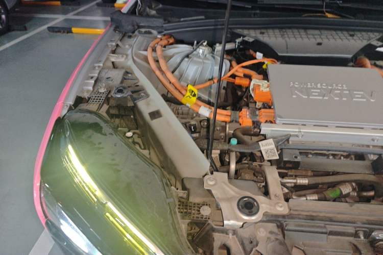Used Nio ES8 2020 415 km Range 6-Seater Version Engine Bay Right