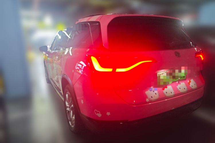 Used Nio ES8 2020 415 km Range 6-Seater Version Rear Left 45 Deg