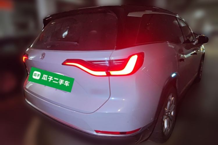 Used Nio ES8 2020 415 km Range 6-Seater Version Rear Right 45 Deg
