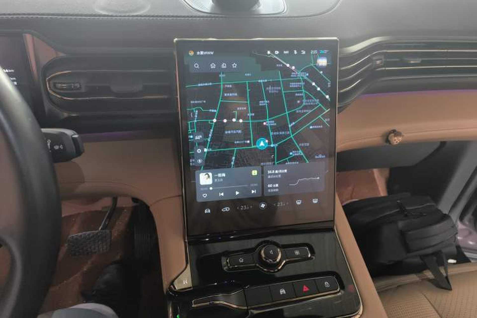 Used Nio ES8 2020 580 km Range Six-Seater Version Audio And AC Panel