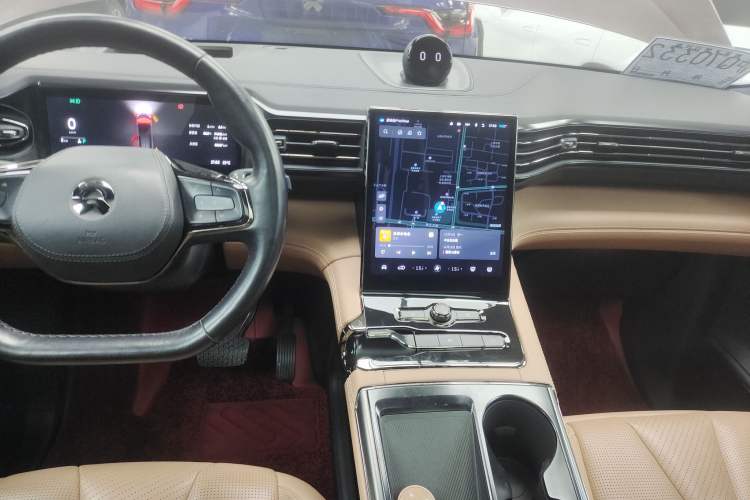 Used Nio ES8 2020 415 km Signature Edition 6-Seater Version Audio And AC Panel