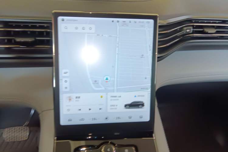 Used Nio ES8 2020 415 km Signature Edition 6-Seater Version Audio And AC Panel
