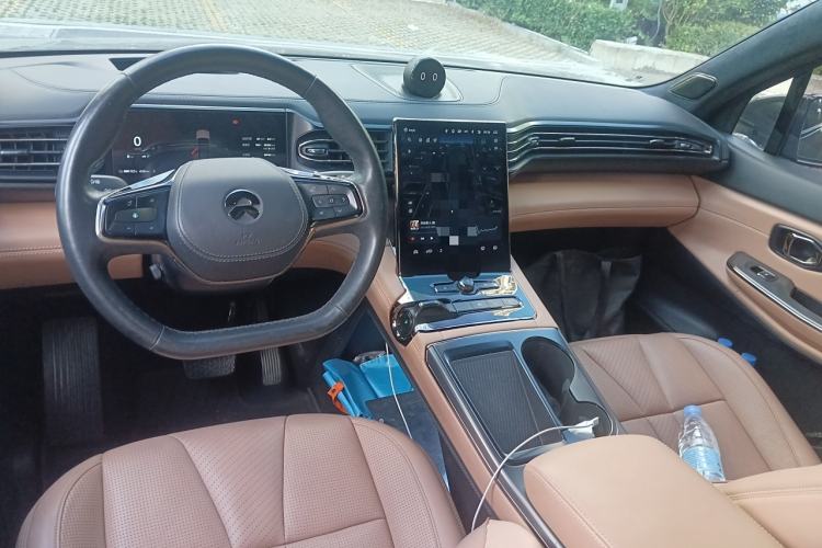 Used Nio ES8 2020 415 km Signature Edition 6-Seater Version Center Console