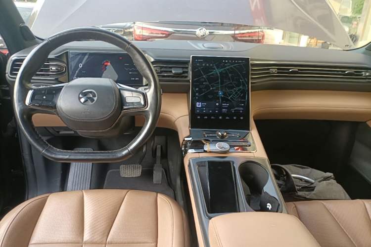 Used Nio ES8 2020 450 km Range 7-Seater Version Center Console