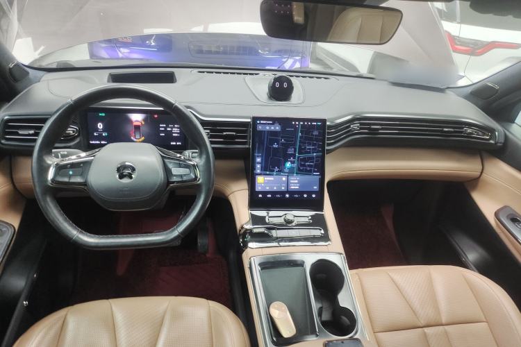 Used Nio ES8 2020 415 km Signature Edition 6-Seater Version Center Console