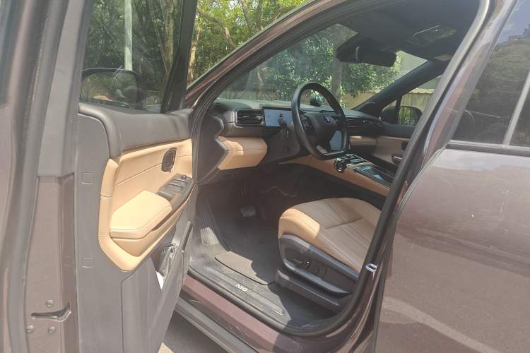 Used Nio ES8 2020 580 km Range Signature Edition Six-Seater Version Driver Seat