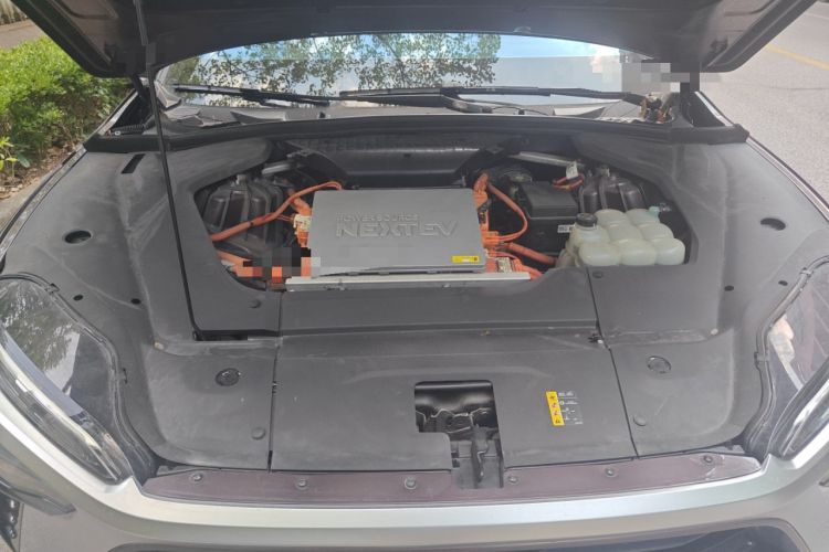 Used Nio ES8 2020 580 km Range Signature Edition Six-Seater Version Engine Bay