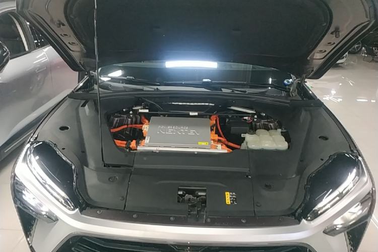 Used Nio ES8 2020 415 km Range 6-Seater Version Engine Bay