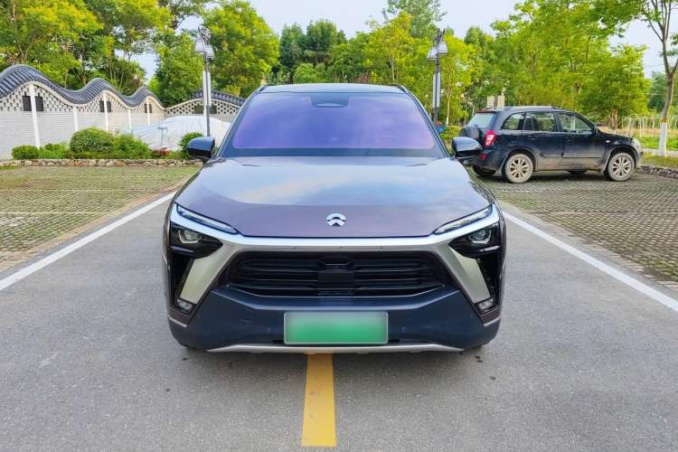 Used Nio ES8 2020 415 km Signature Edition 6-Seater Version Exterior 1