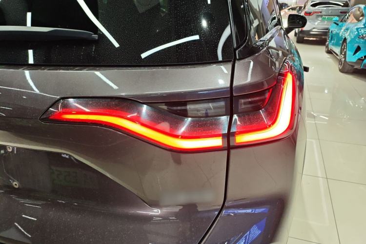 Used Nio ES8 2020 415 km Range 6-Seater Version Exterior 1